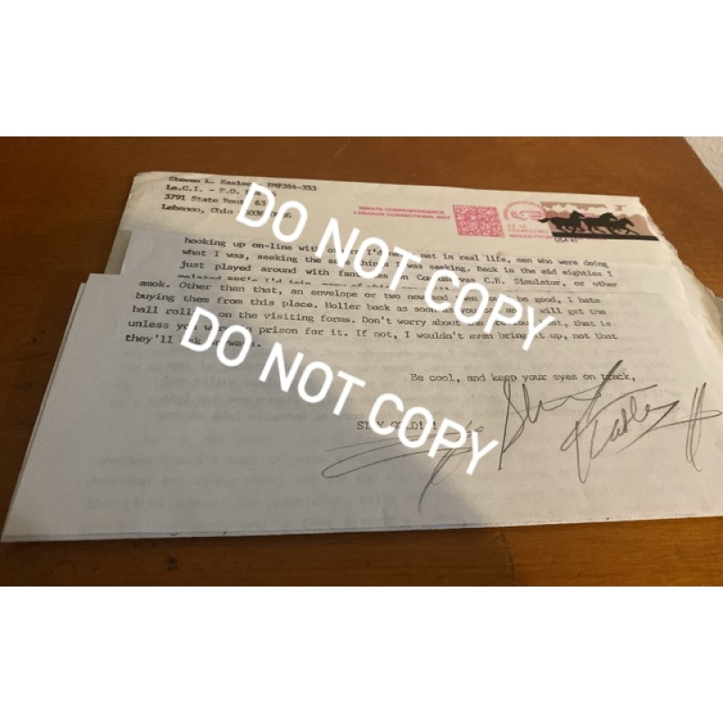 Deceased convicted serial killer Steven Kasler typed letter envelope set hand signed, Steven Kasler