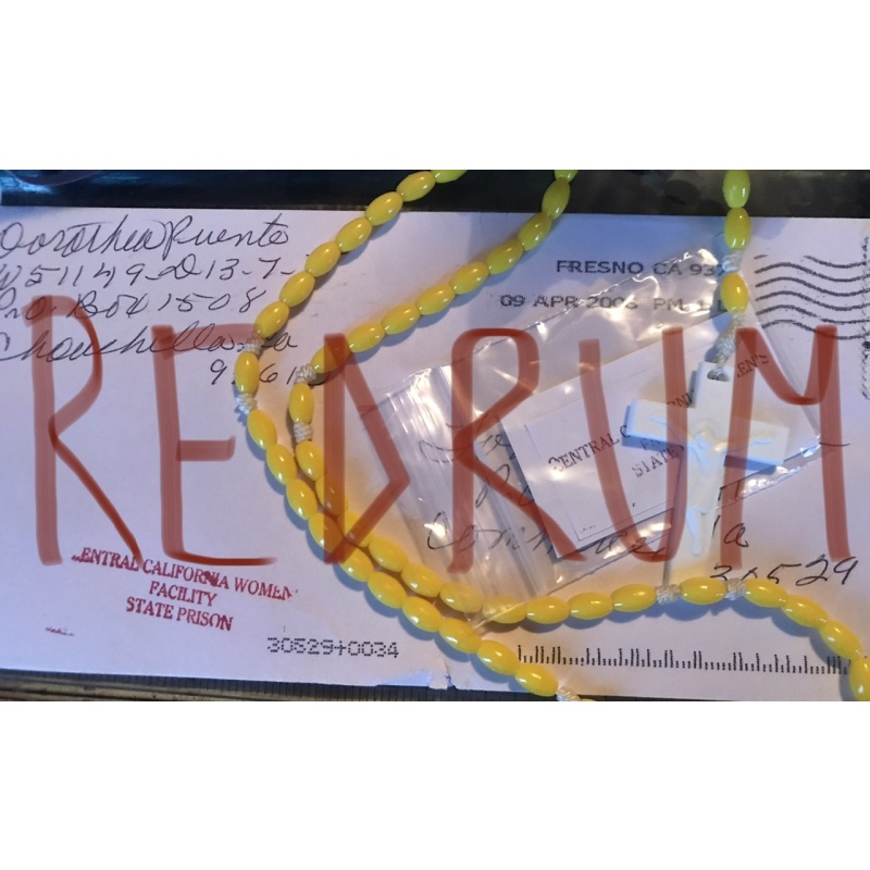 Deceased - Dorothea Puente handmade yellow beaded signed rosary with original labels and envelope from 2008