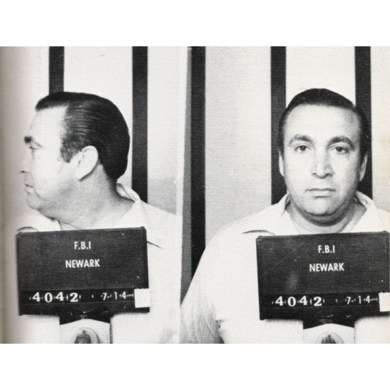 Deceased - Gambino hitman Roy Demeo personnal used 8 inches ice pick from his weapon collection sent in 2009