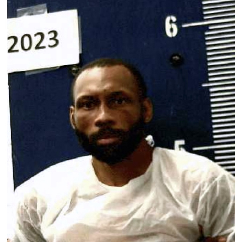 LAYTON KIEV LESTER | 15 at the time of his arrest, was charged with felony murder and armed robbery in 2007 | Killed Correctional Officer at Smith State Prison in 2023 | 2 letters